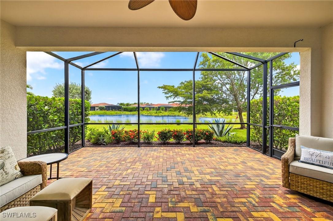 1591 Marton Ct., Naples, FL 34113