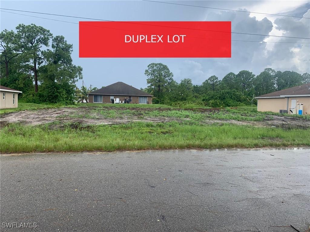 736/738 Holmes Ave., Lehigh Acres, FL 33974