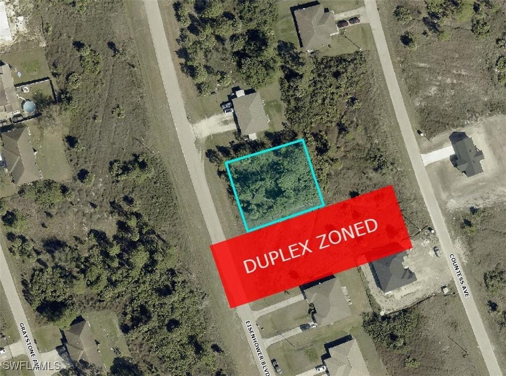 957/959 Eisenhower Blvd., Lehigh Acres, FL 33974