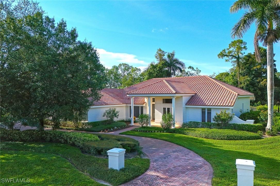 4502 Silver Fox Dr., Naples, FL 34119