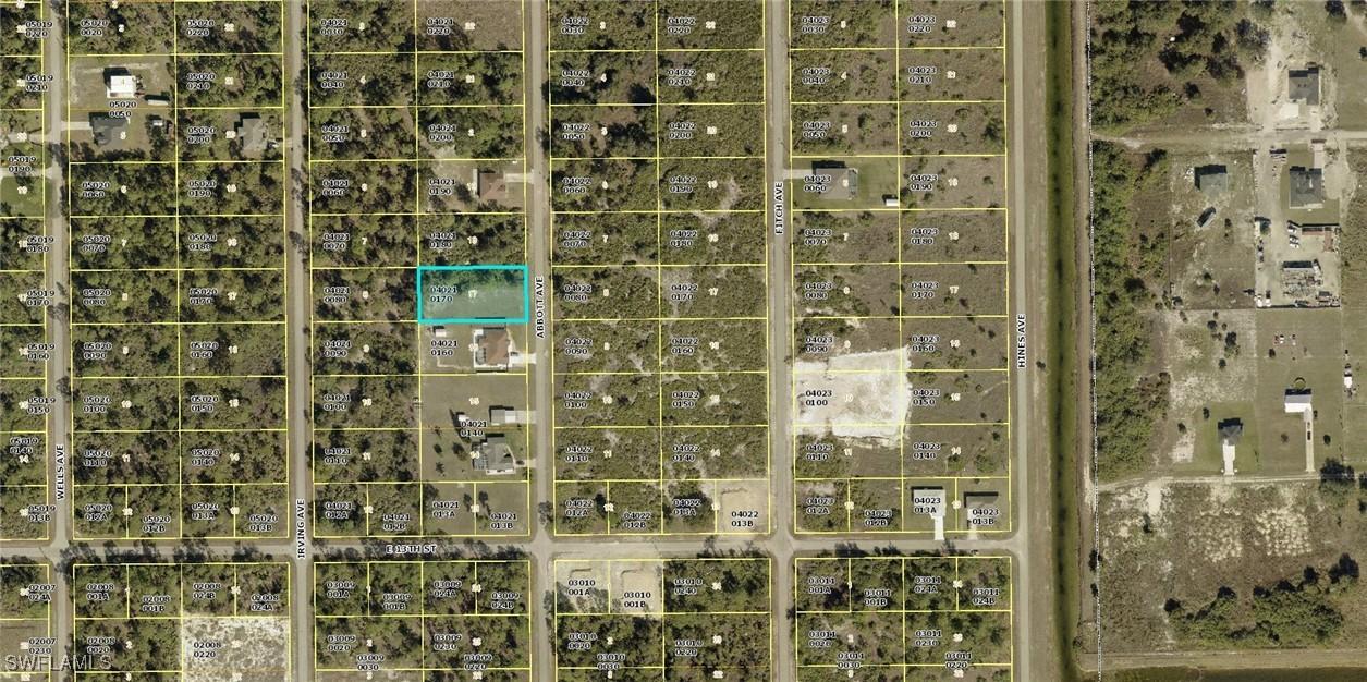 1309 Abbott Ave., Lehigh Acres, FL 33972