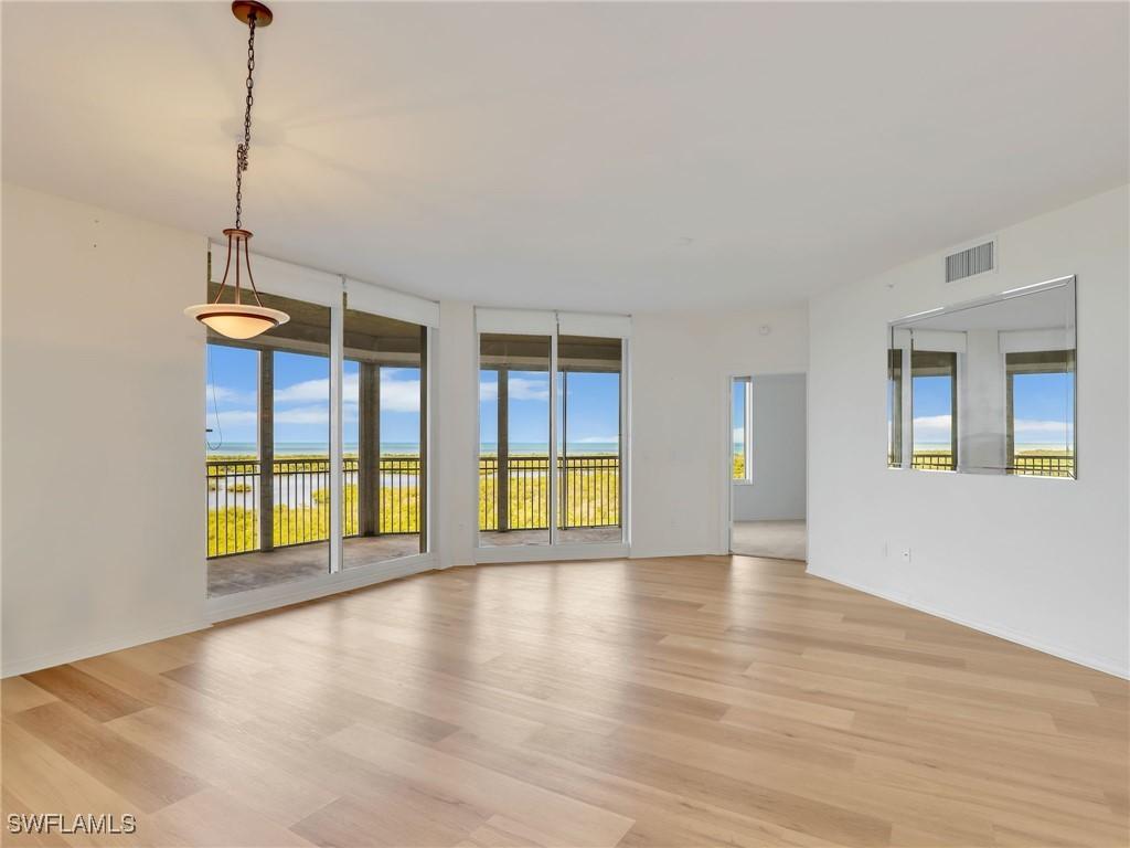 1001 Arbor Lake Dr. #902, Naples, FL 34110