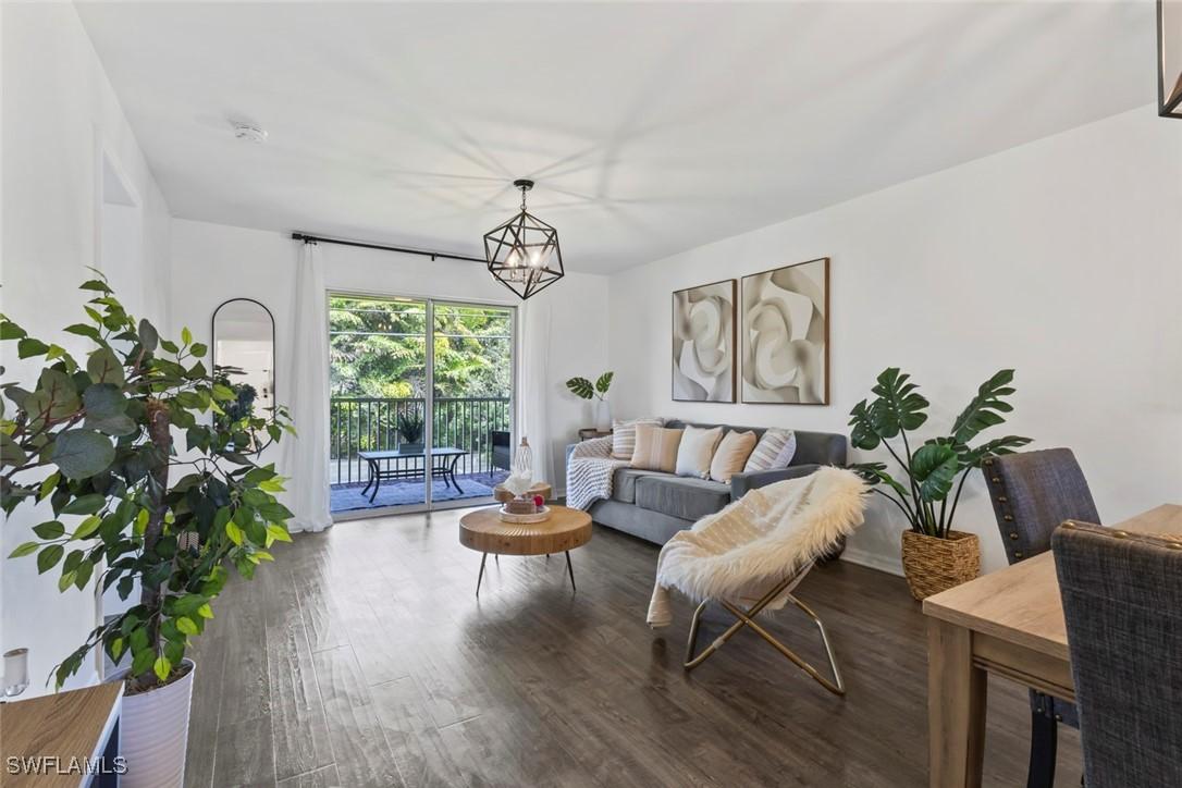 146 Cypress Way #805, Naples, FL 34110