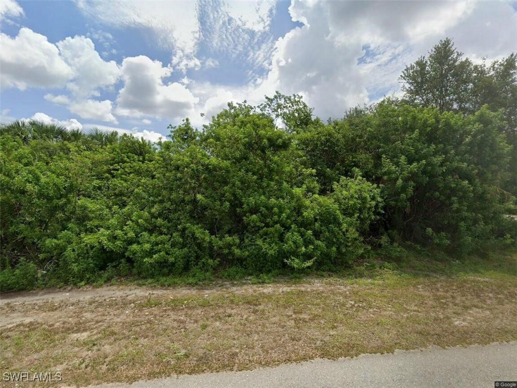 600 8th Ave., Lehigh Acres, FL 33972