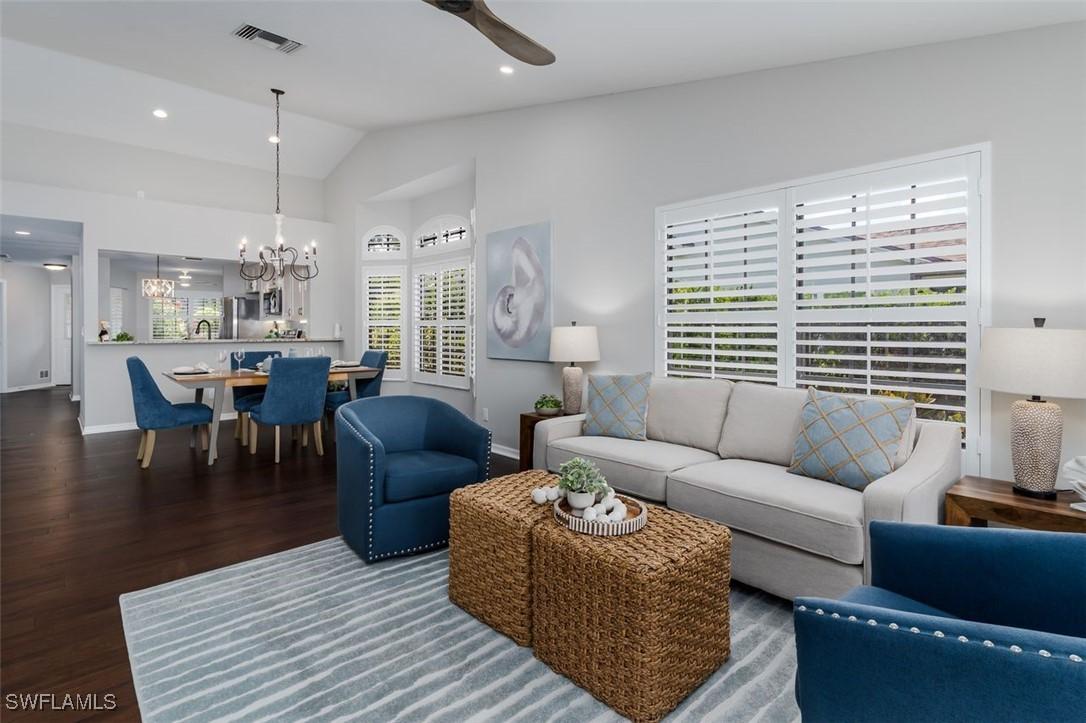 6562 Ilex Cir., Naples, FL 34109