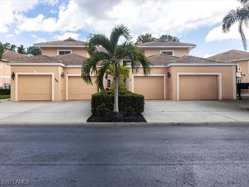 735 Luisa Ln. #1, Naples, FL 34104