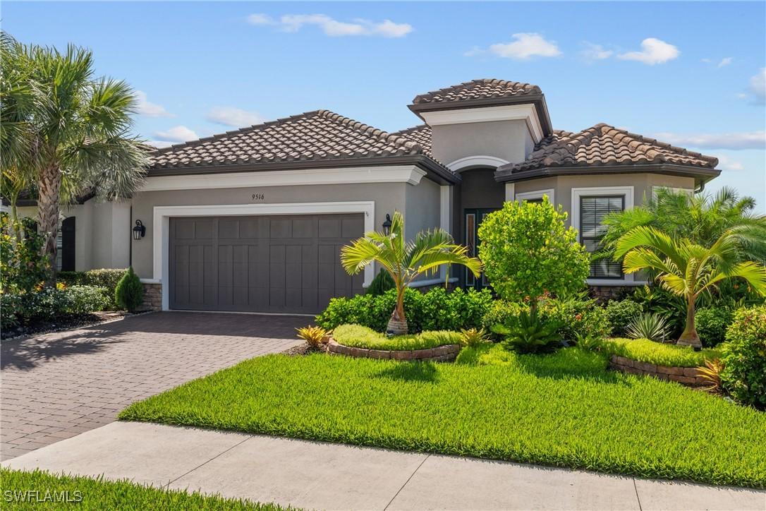 9516 Montelanico Loop, Naples, FL 34119