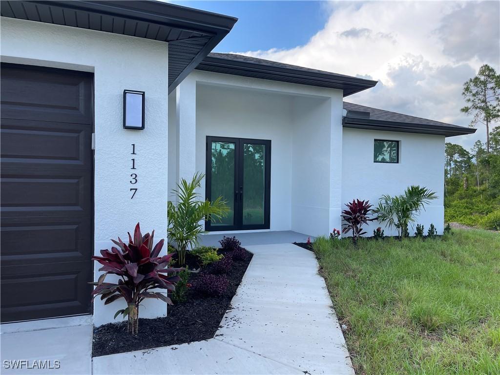 1137 Damen St., Lehigh Acres, FL 33974