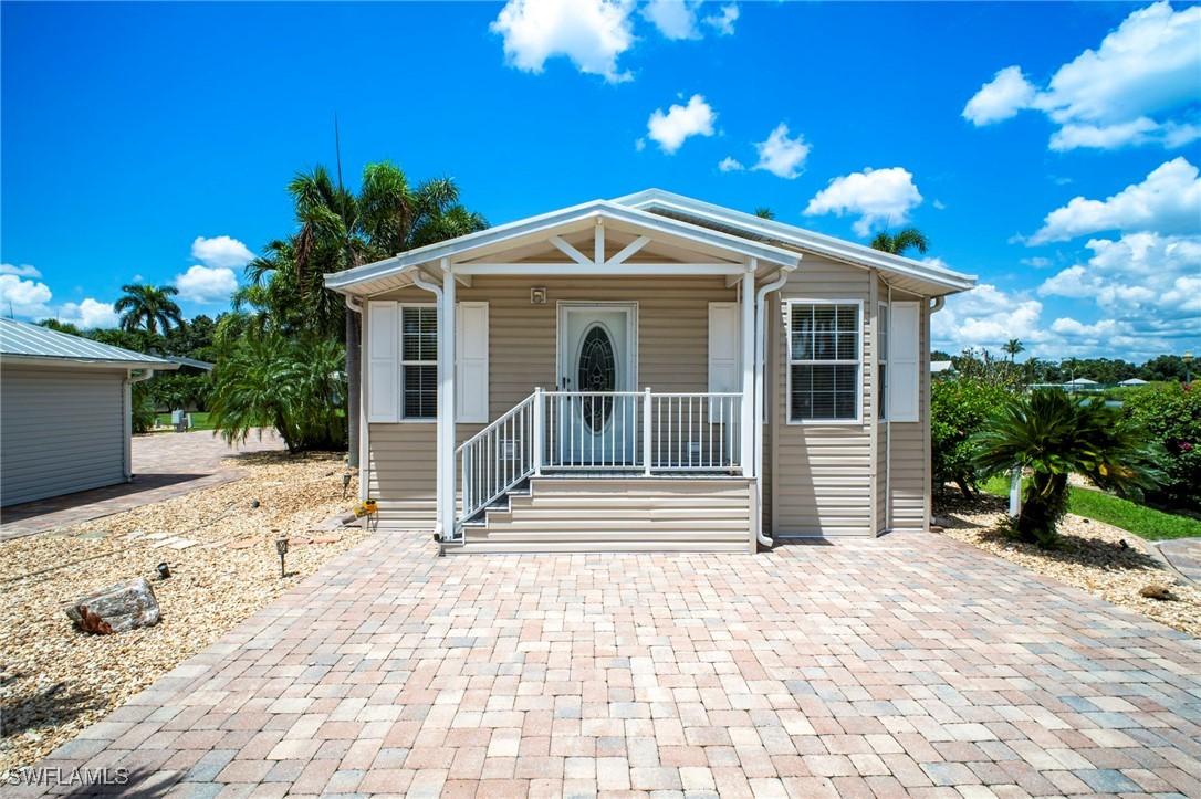 10081 Willowood Dr., Fort Myers, FL 33905