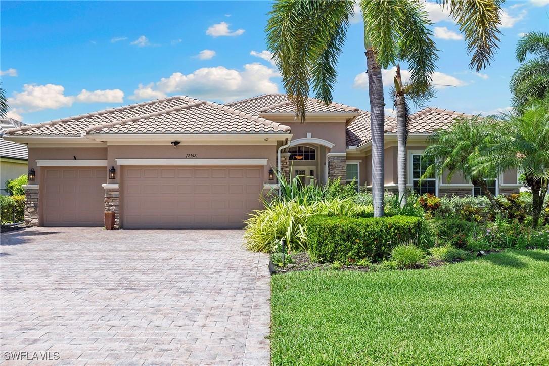 12158 Wicklow Ln., Naples, FL 34120
