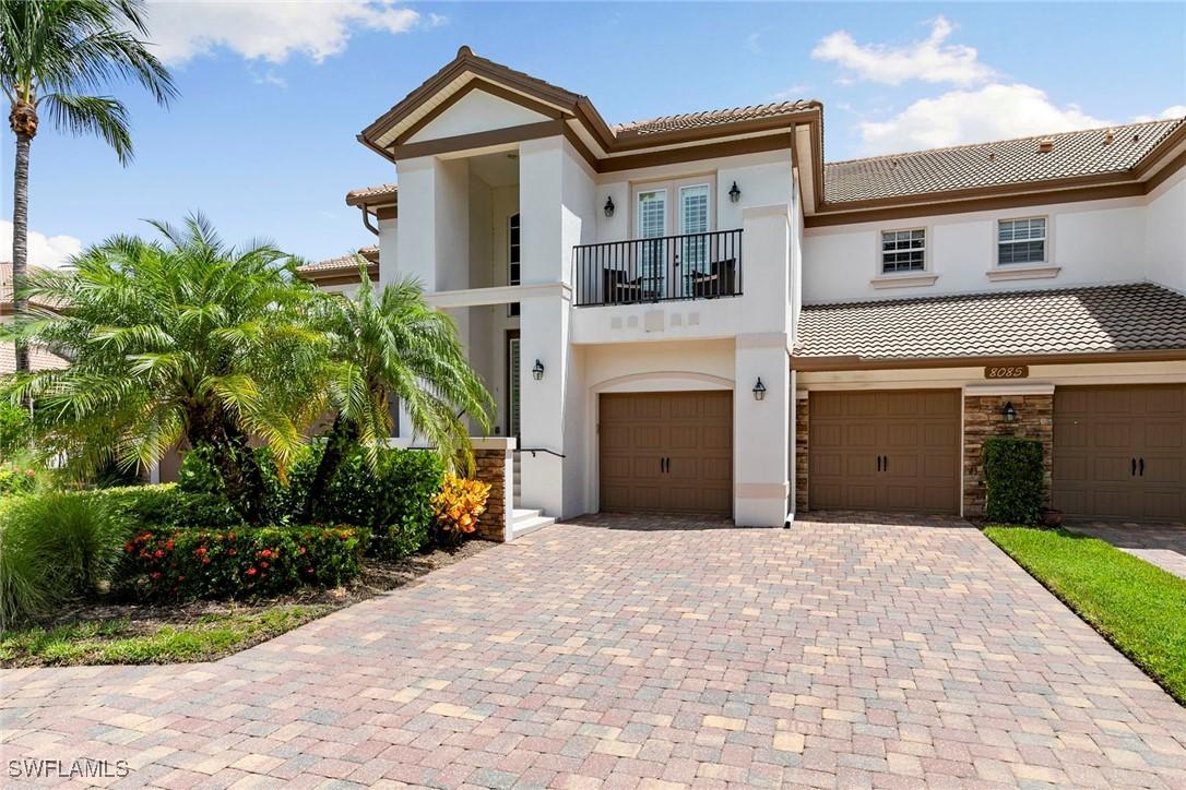 8085 Players Cove Dr. #201, Naples, FL 34113