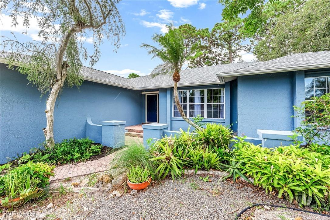 27151 Richview Ct., Bonita Springs, FL 34135