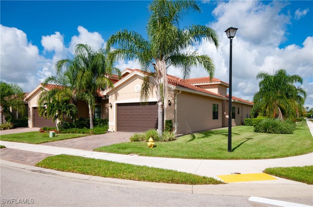 11700 Lakewood Preserve Pl., Fort Myers, FL 33913