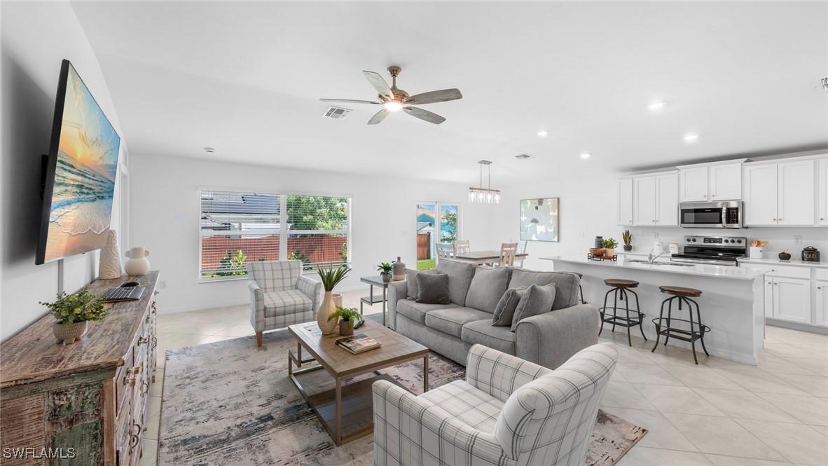 4016 4th St., Lehigh Acres, FL 33971