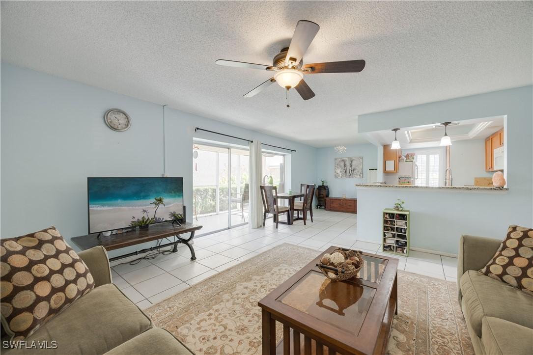 1400 Pompei Ln. #43, Naples, FL 34103