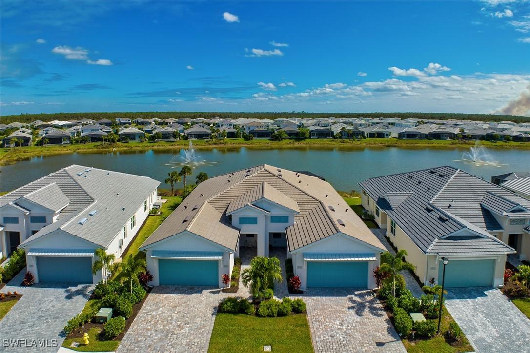 9020 Mayreau Way, Naples, FL 34114