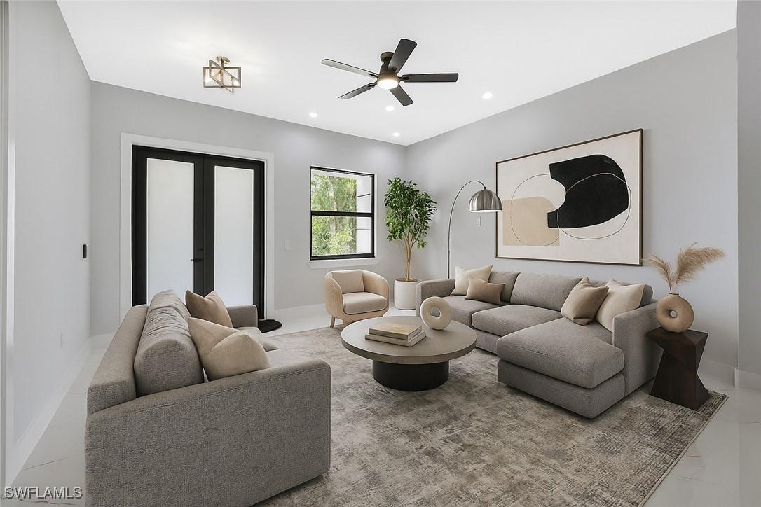 4276 72nd Ave., Naples, FL 34120