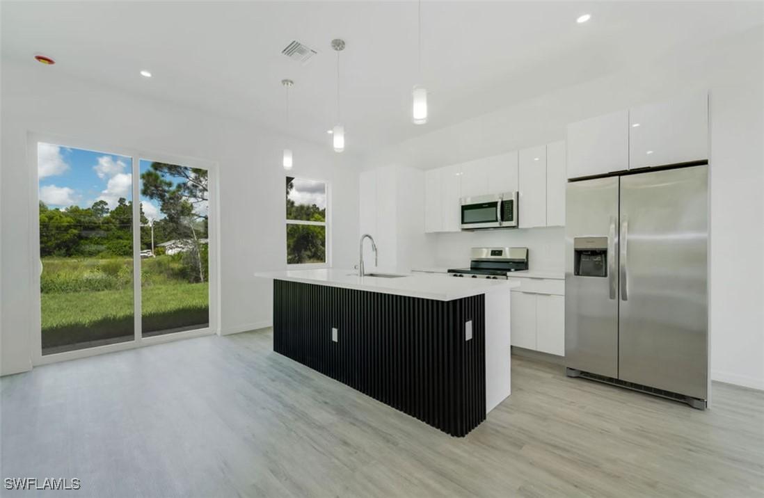 722 Castlestone Ave., Lehigh Acres, FL 33974