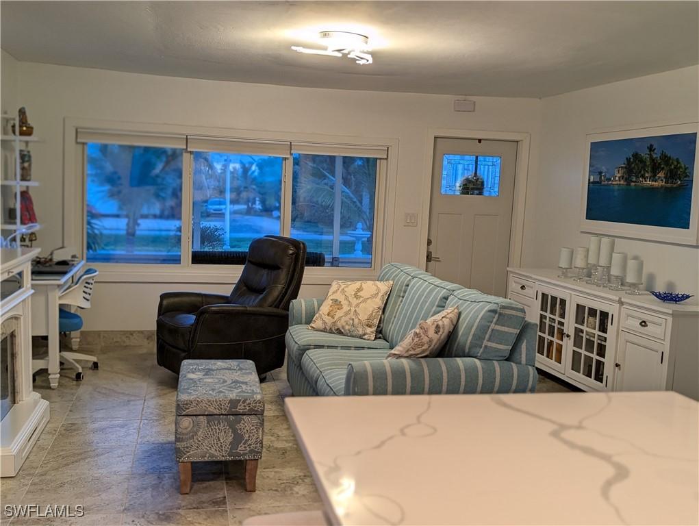 313 Copeland Ave., Everglades City, FL 34139