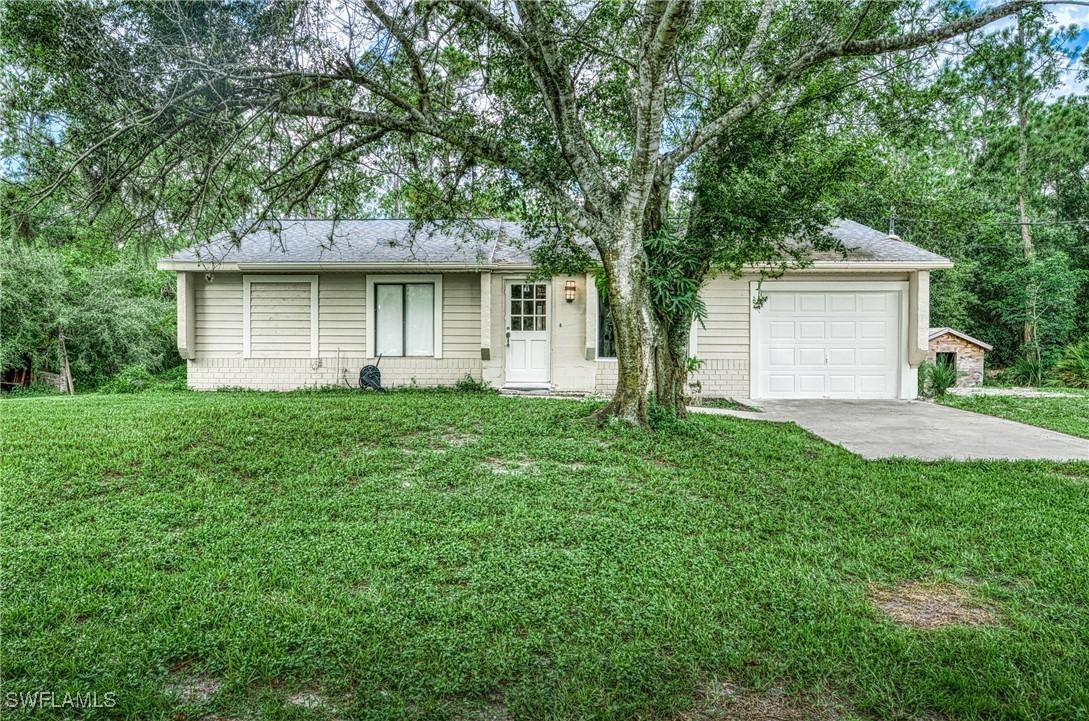 461 16th St., Naples, FL 34117