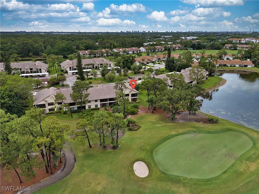 195 Fox Glen Dr. #3-195, Naples, FL 34104