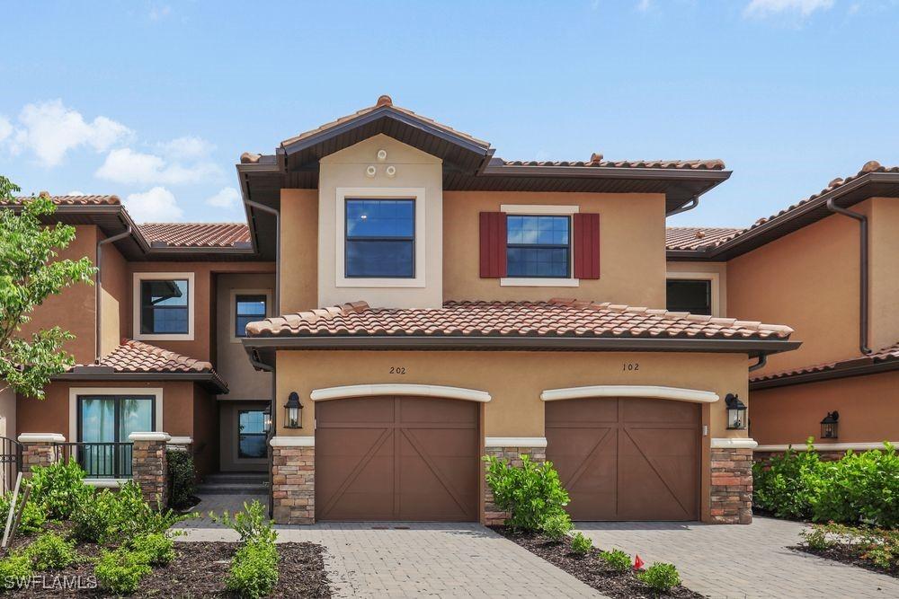 15315 Lucerna St. #202, Naples, FL 34114