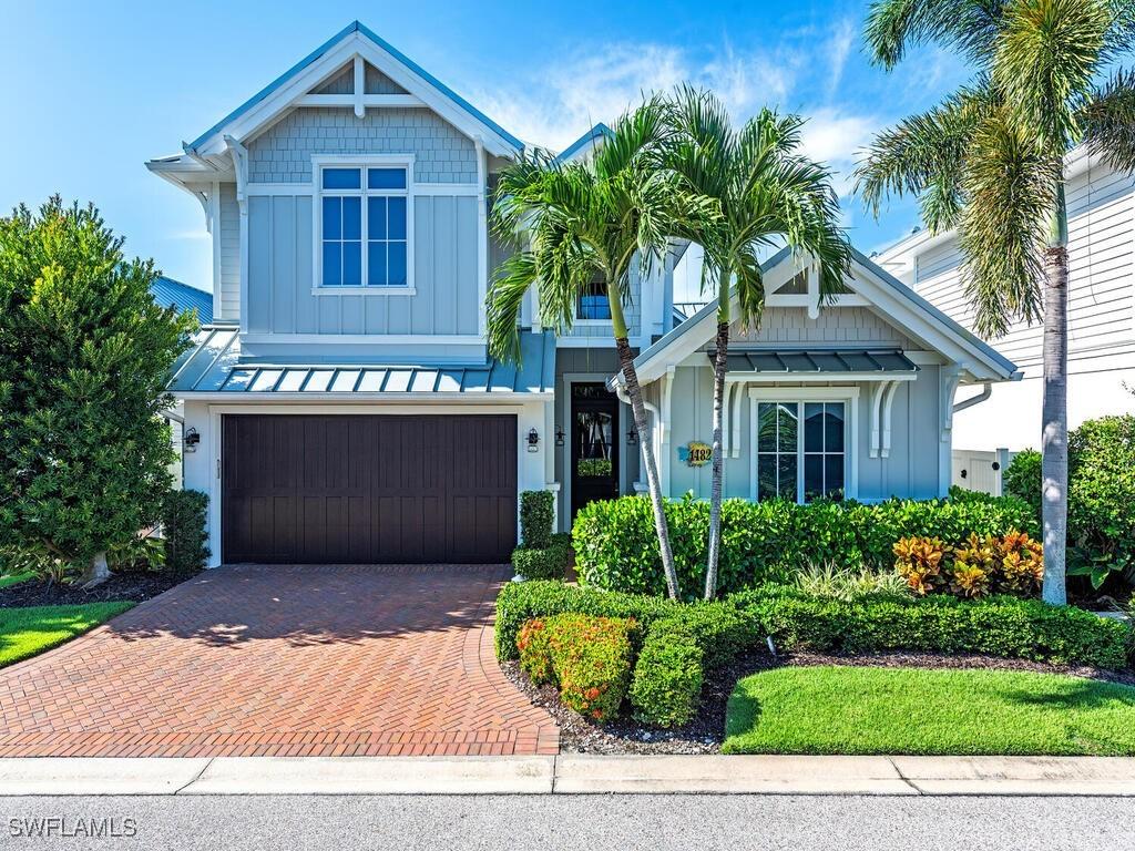 1482 2nd Ave., Naples, FL 34102