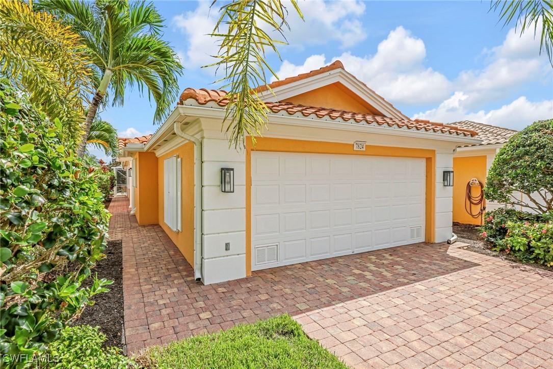 7824 Umberto Ct., Naples, FL
