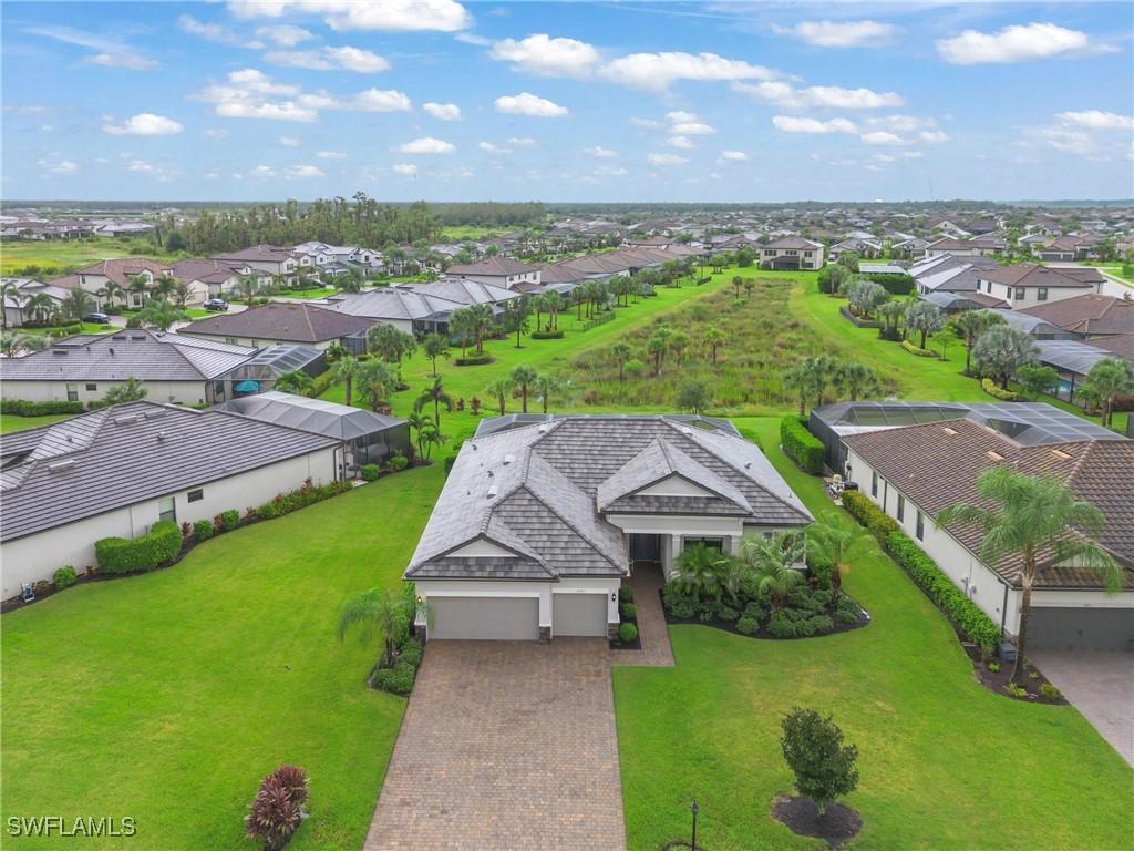 17477 Elkgrove Ln., Estero, FL 33928
