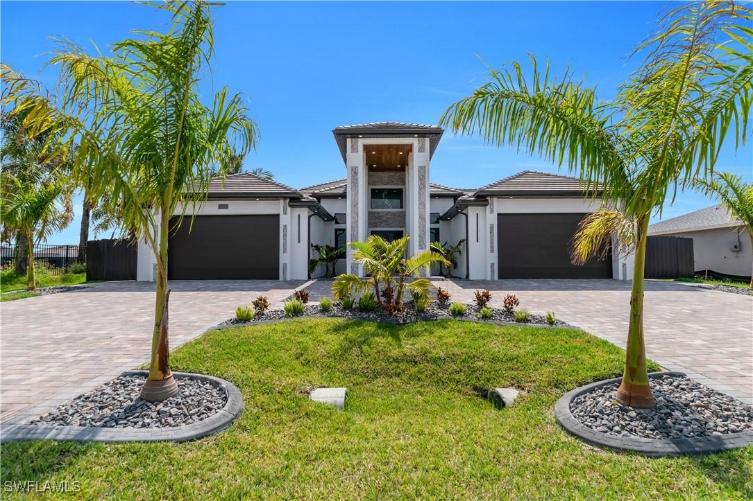 13 NW 14th Ave., Cape Coral, FL 33993