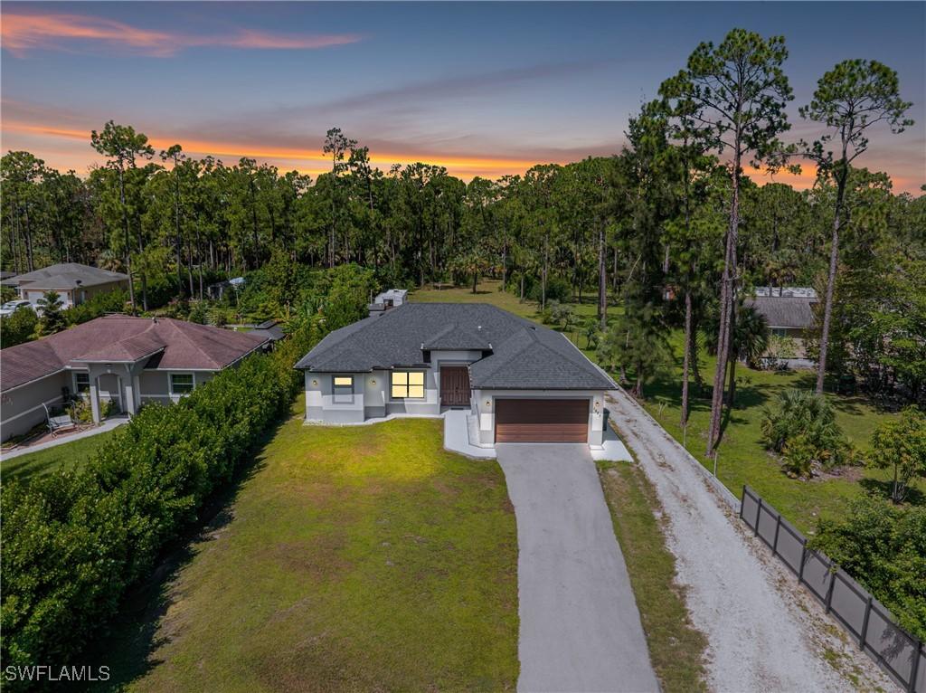 1523 Everglades Blvd., Naples, FL 34120