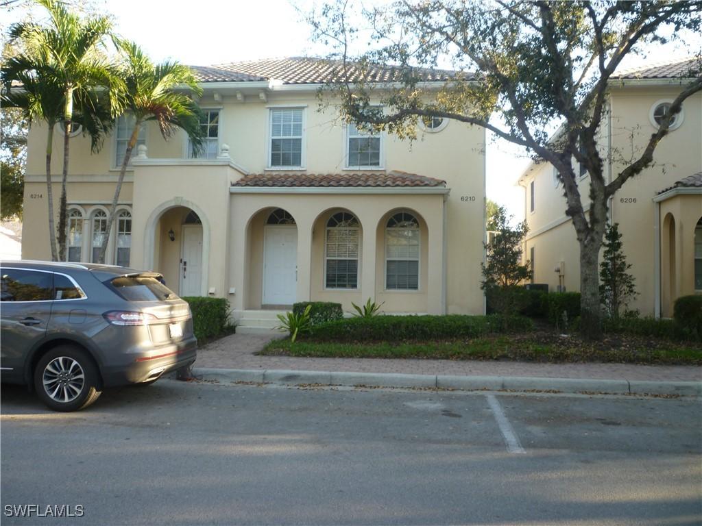 6210 Towncenter Cir., Naples, FL 34119