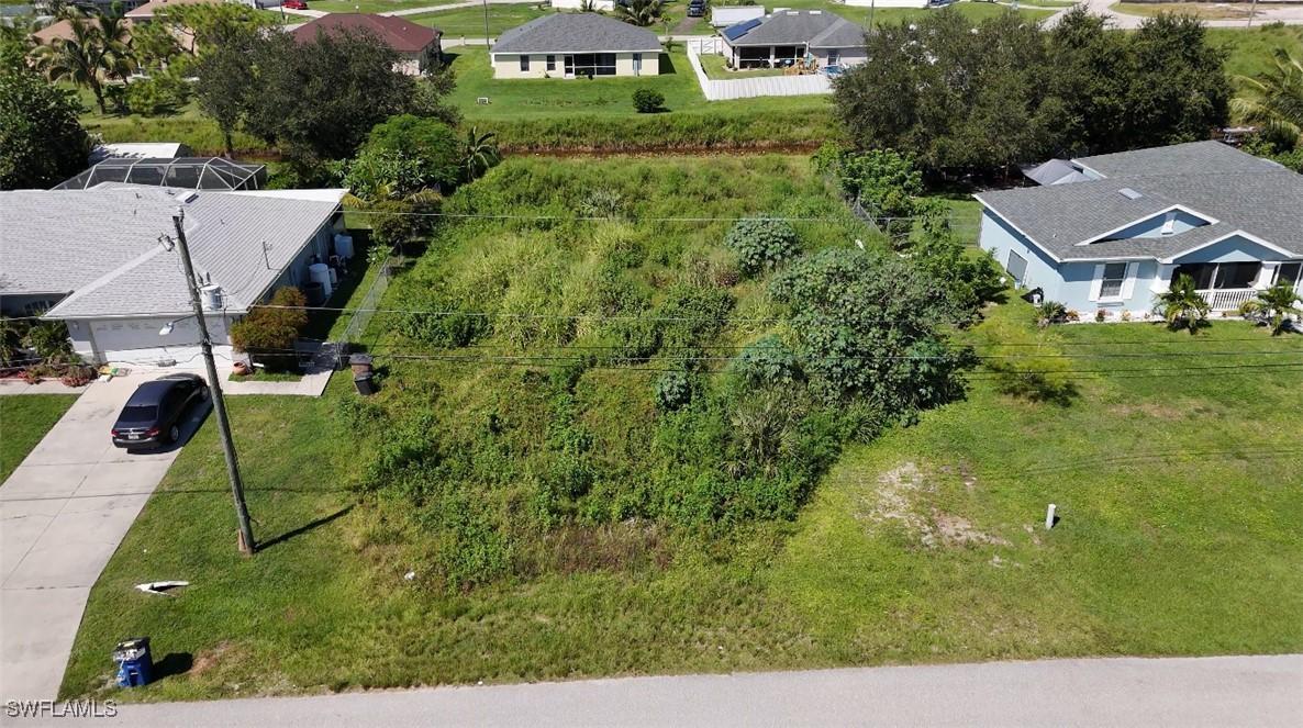 1031 Cedartree Ave., Lehigh Acres, FL 33971