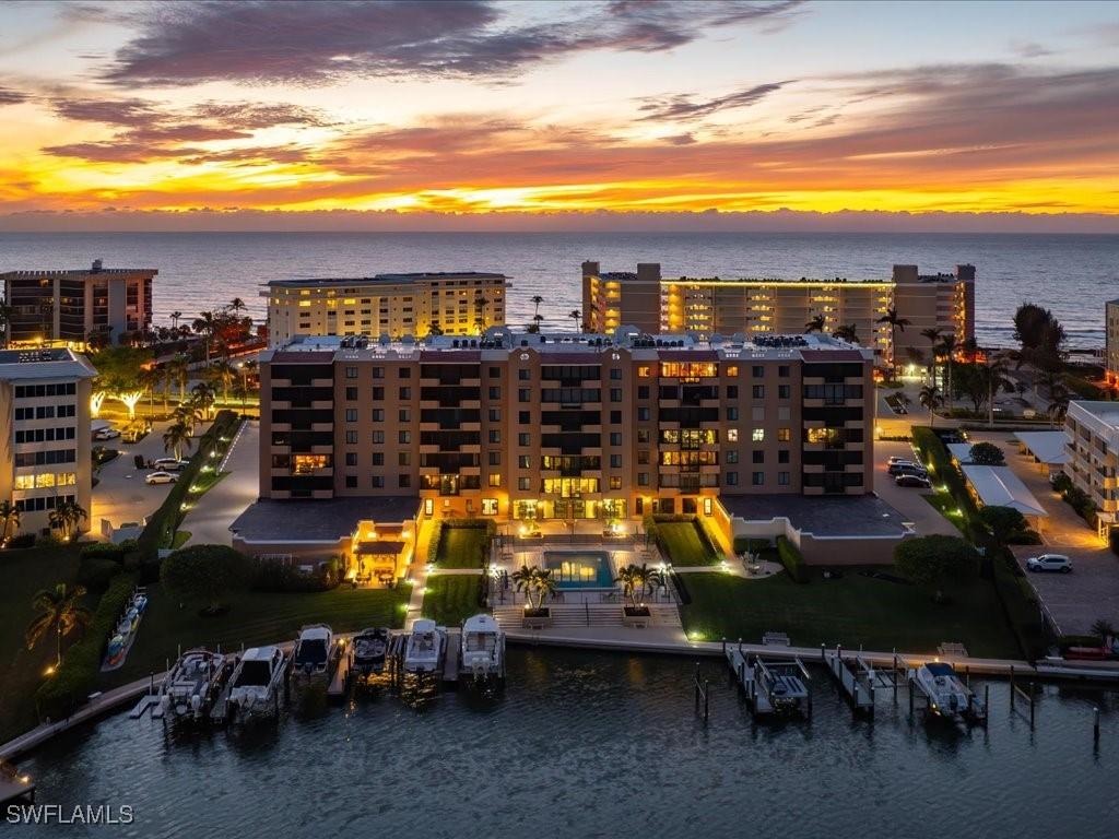 3430 Gulf Shore Blvd. #6I, Naples, FL 34103