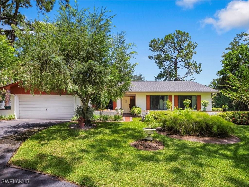 250 17th St., Naples, FL 34120