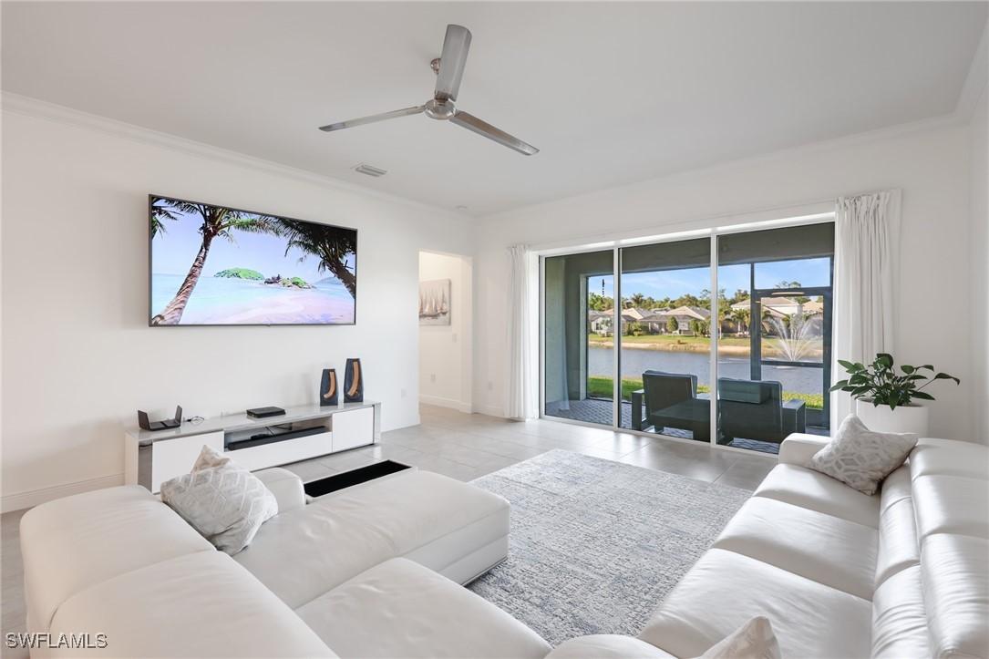 3275 Pilot Cir., Naples, FL 34120