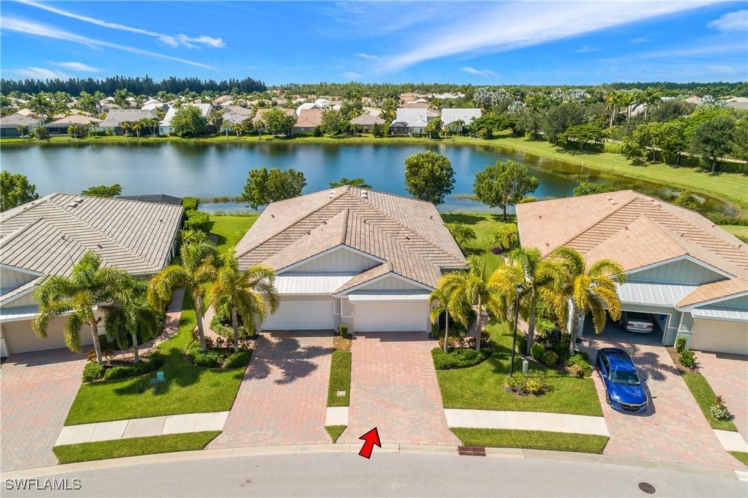 14839 Edgewater Cir., Naples, FL 34114