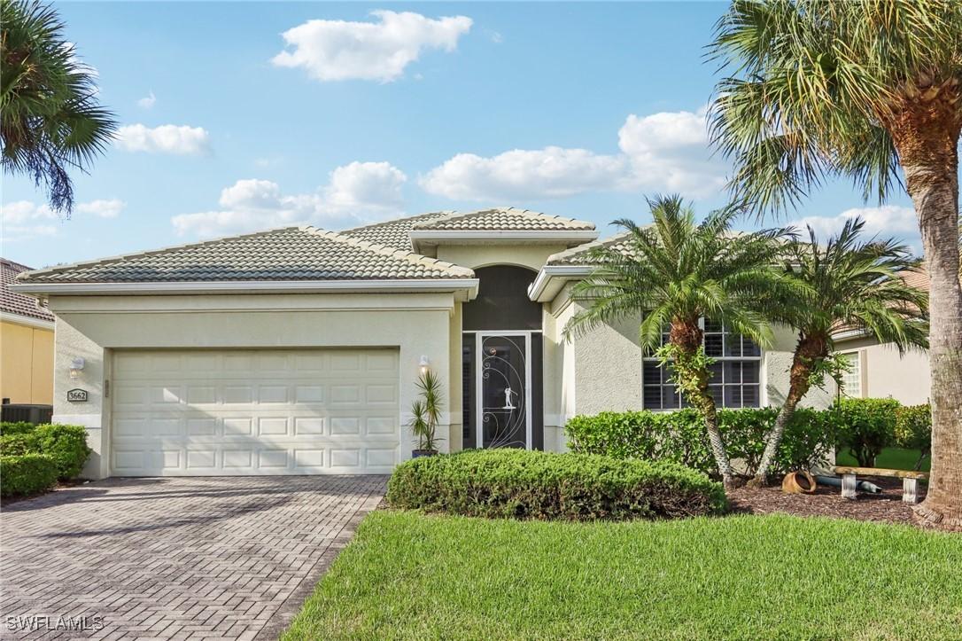 3662 Grand Cypress Dr., Naples, FL