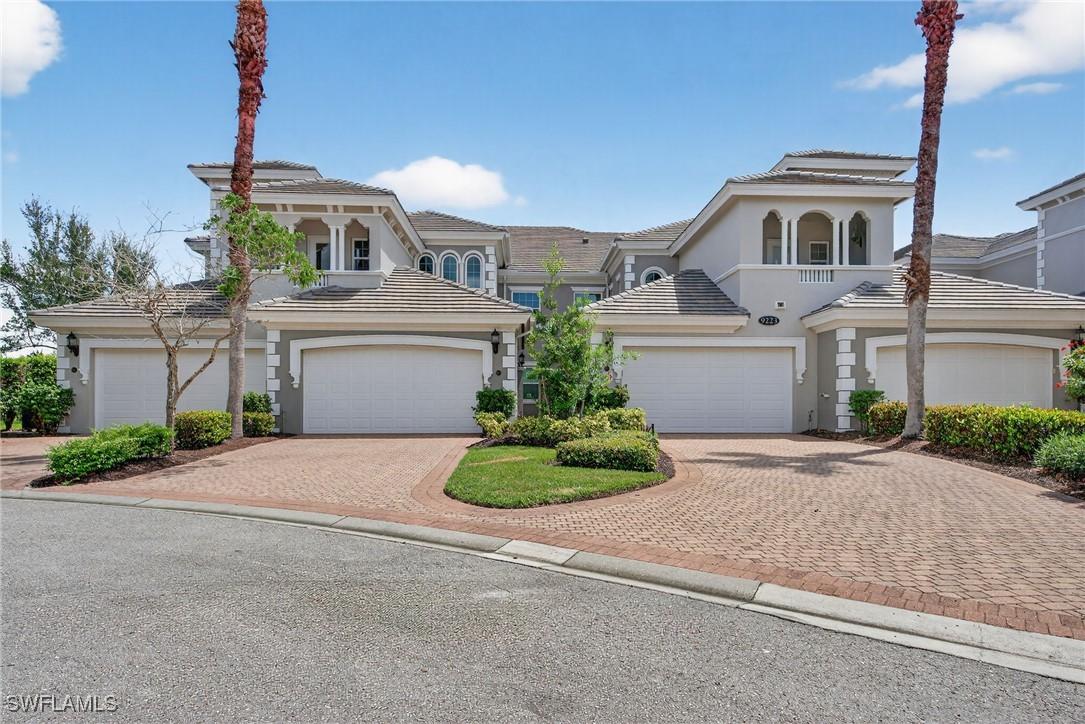 9223 Corfu Ct. #201, Naples, FL 34114