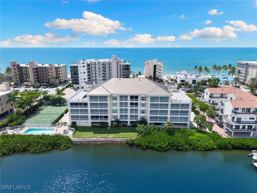 9380 Gulf Shore Dr. #402, Naples, FL 34108