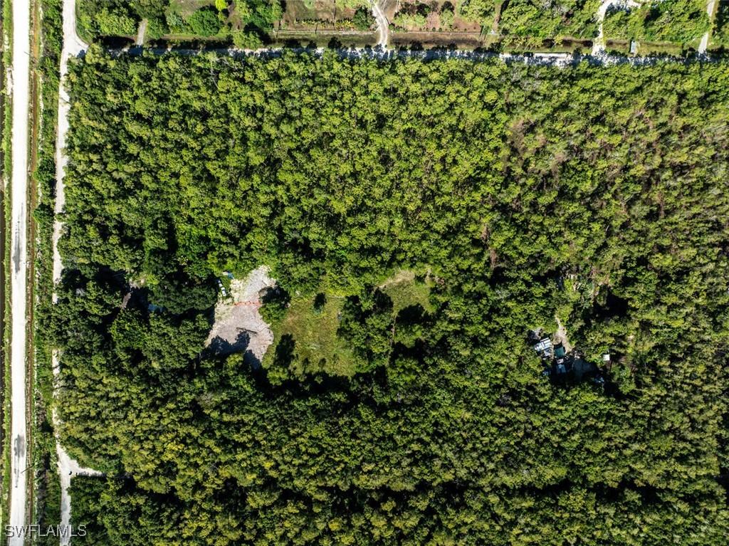 325 Sunnygrove Ave., Naples, FL 34114