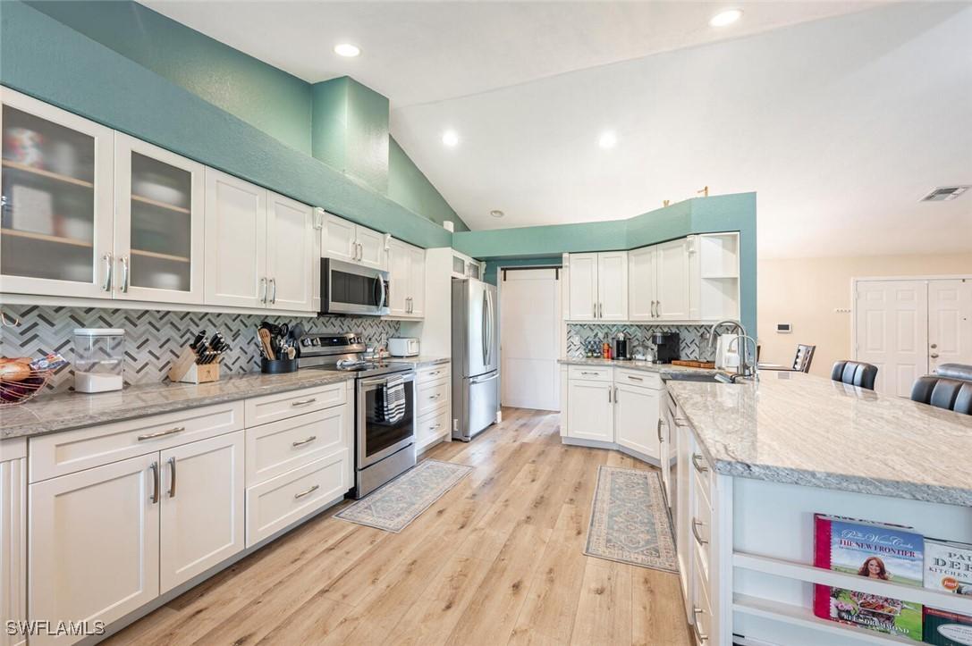 4538 18th St., Naples, FL 34120