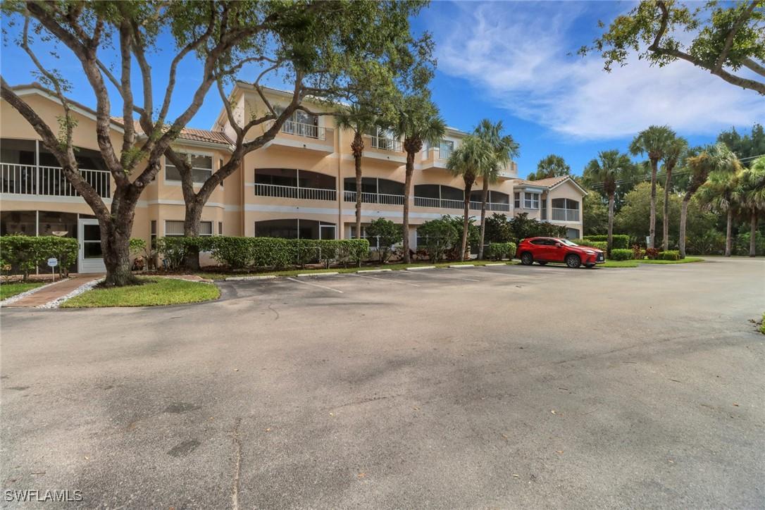 1096 Woodshire Ln. #C202, Naples, FL 34105