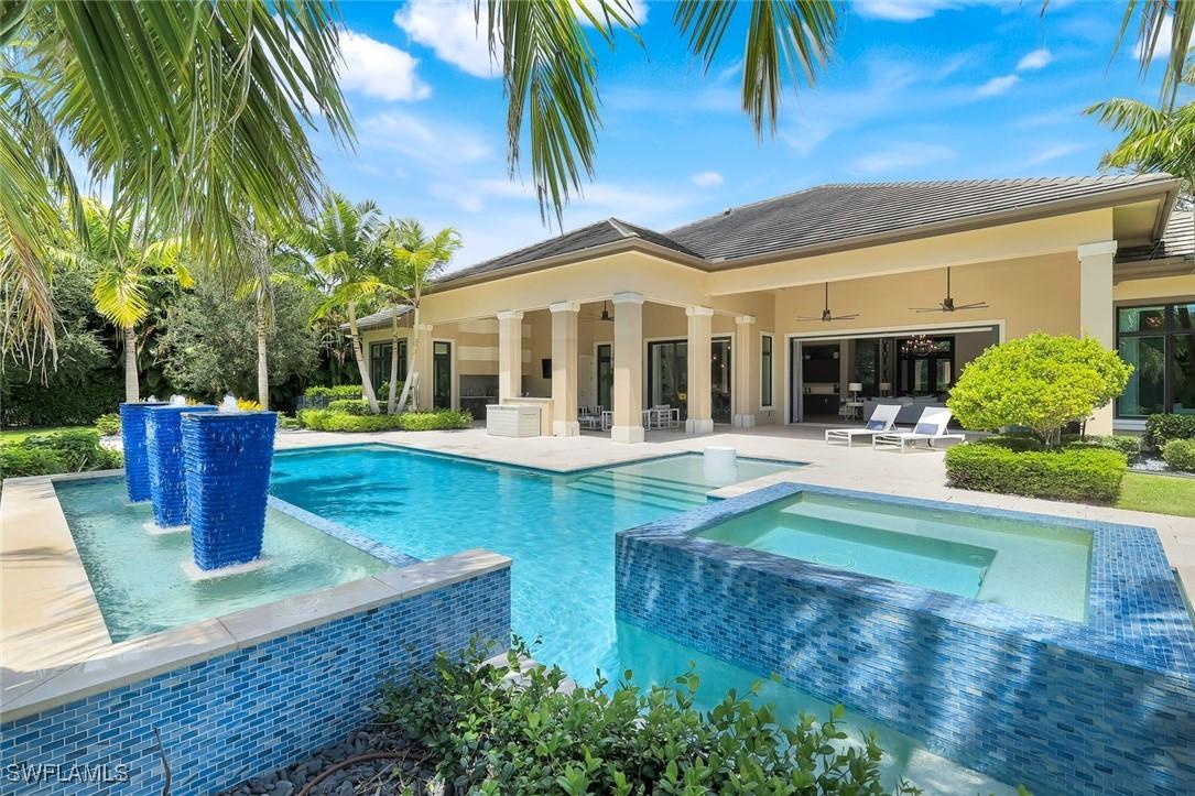 112 Hickory Rd., Naples, FL 34108