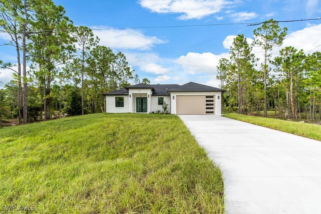 529 Allison St., Lehigh Acres, FL 33974