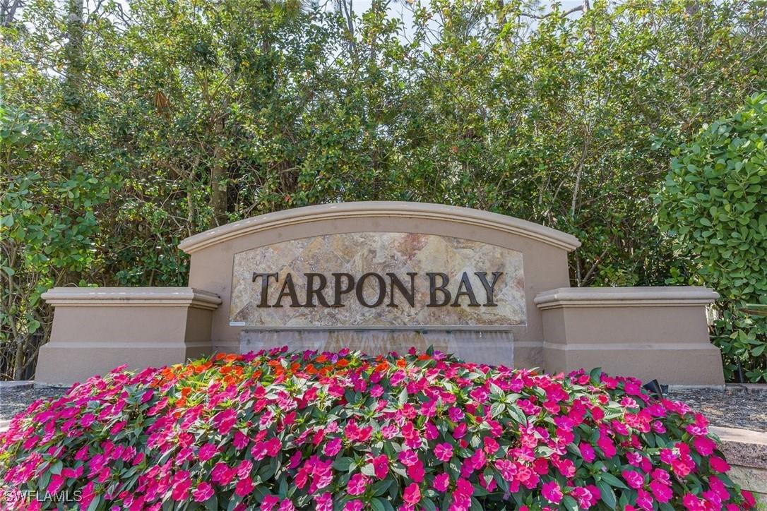 1760 Tarpon Bay Dr. #102, Naples, FL 34119