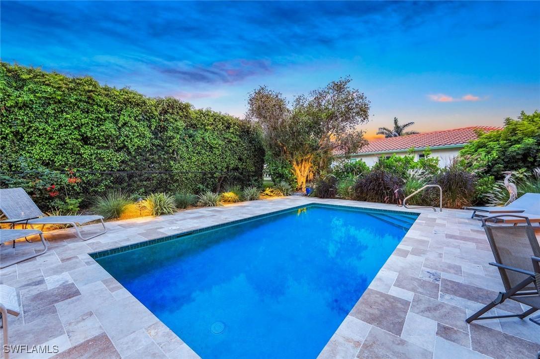 681 Diplomat Ct., Marco Island, FL 34145