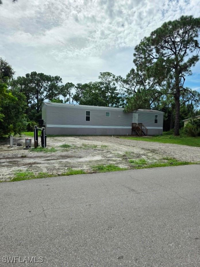 8385 Marx Dr., North Fort Myers, FL 33917