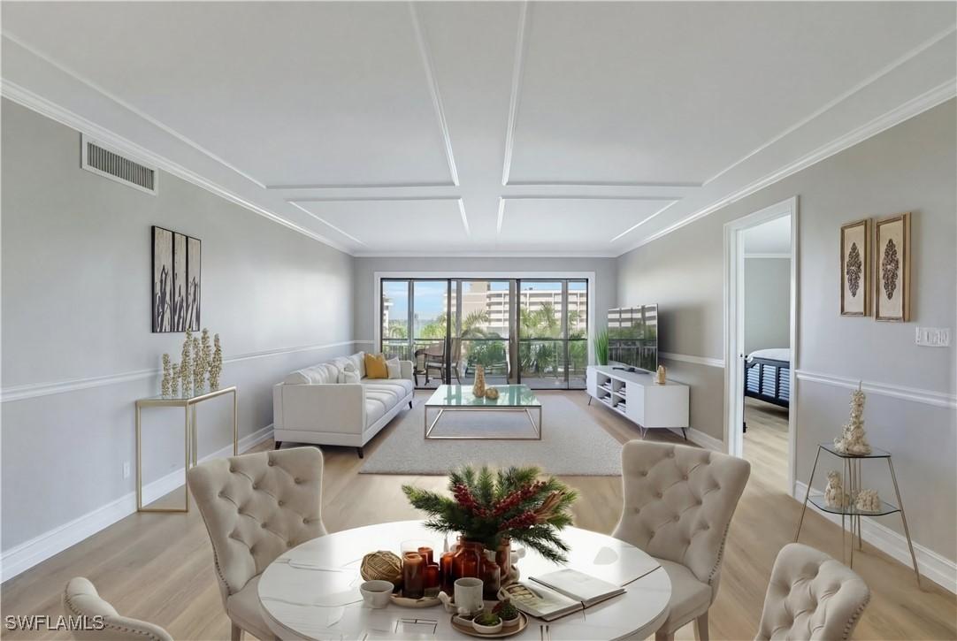 3430 Gulf Shore Blvd. #5J, Naples, FL 34103