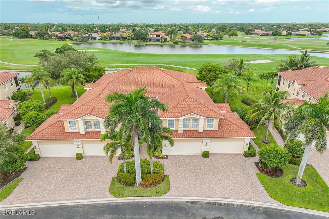 8609 Champions Point #201, Naples, FL 34113